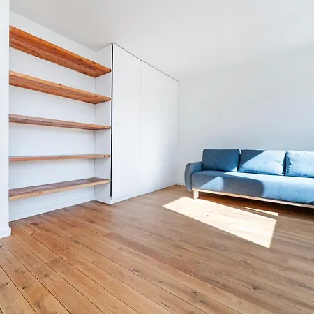 Kutrzeby Harmony By Bookinghost *
